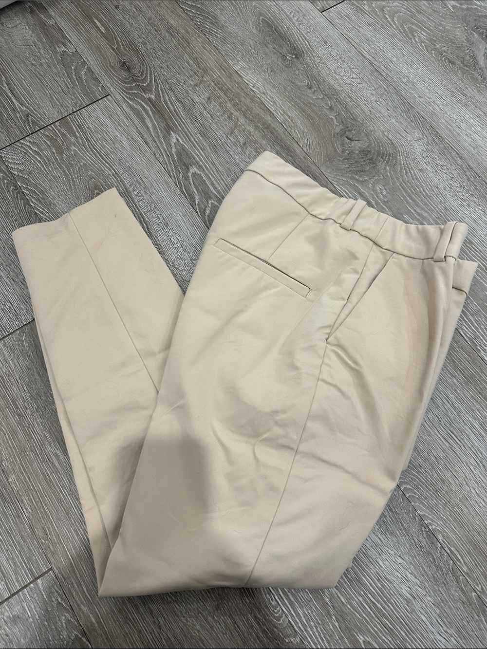 H&M Light Beige Cropped Tailored Chinos